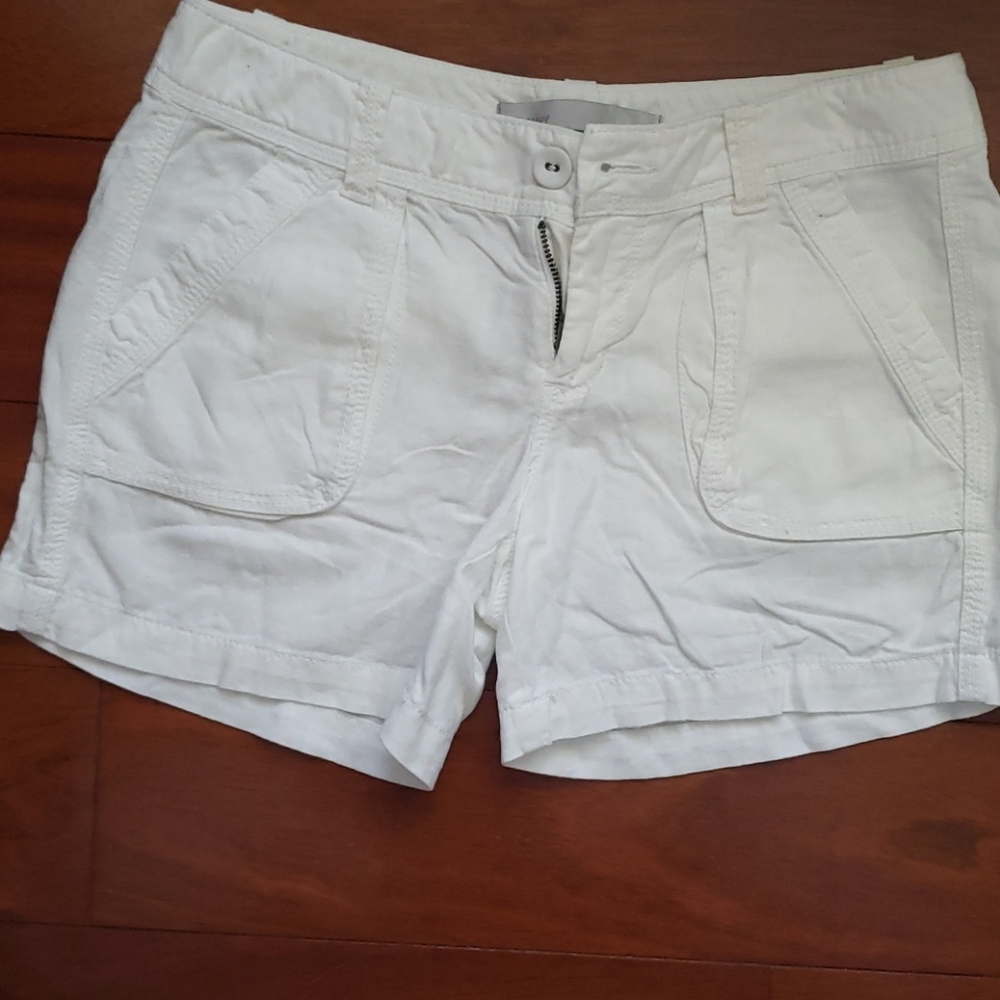 Old Navy linen shorts